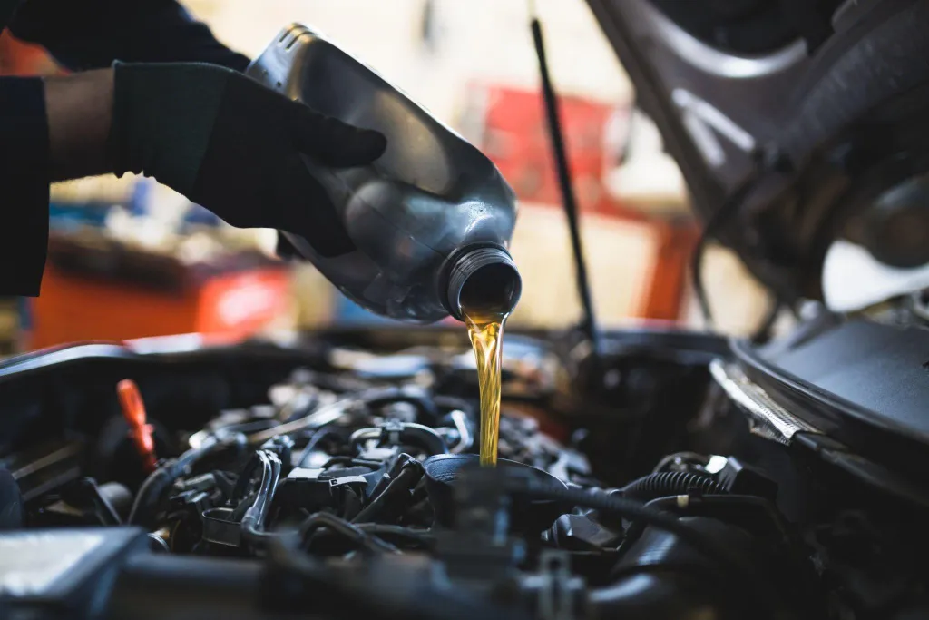 Quality Car Engine Oil change Dubai