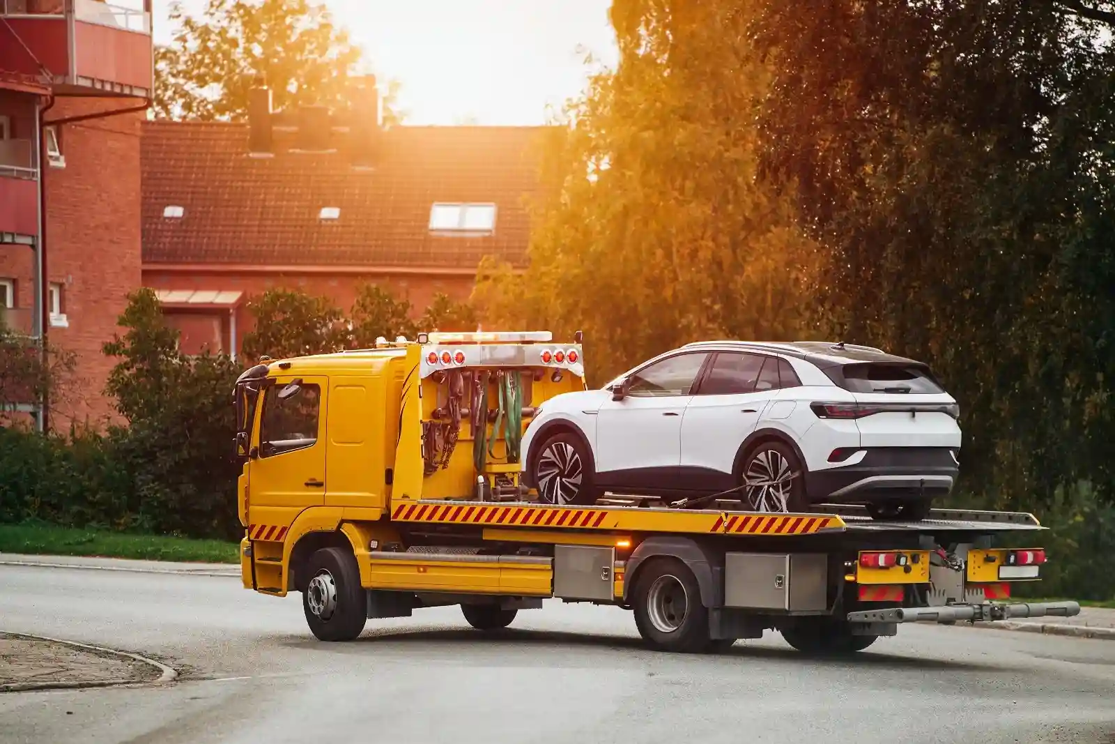 car recovery in Dubai Professional Car Towing and Recovery in Dubai - RAS Auto Care